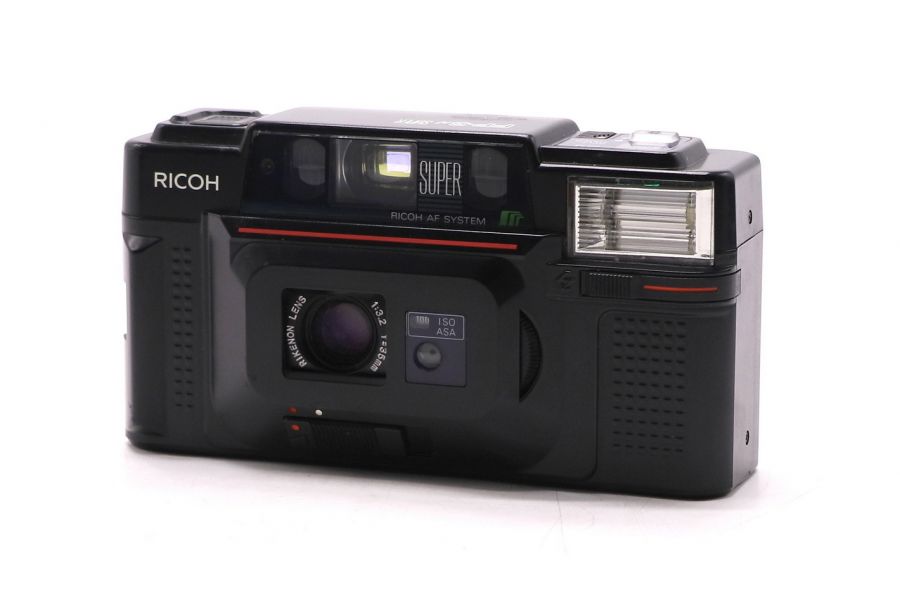 Компактная плёночная камера Ricoh FF-3 AF Super