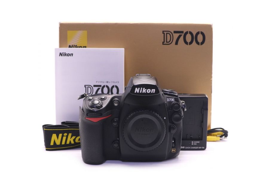 Камера Nikon D700 body в упаковке (пробег 41520 кадров)