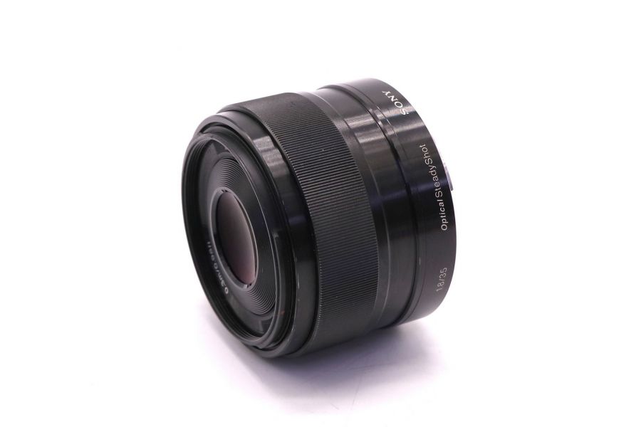 Компактный Sony 35mm f/1.8 OSS (SEL35F18)