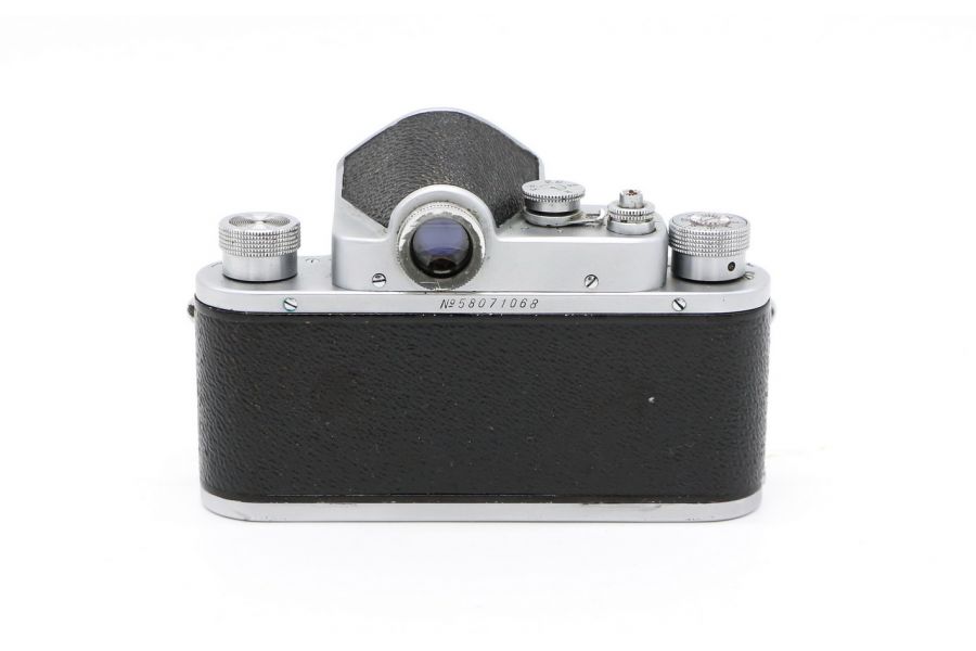 Советская зеркальная камера Зенит С + Индустар-50