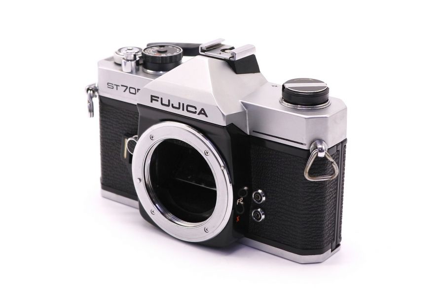 Fujica ST705 body