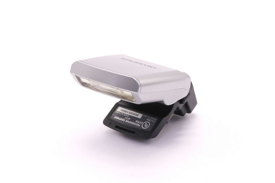 Компактная внешняя фотовспышка Olympus FL-LM1