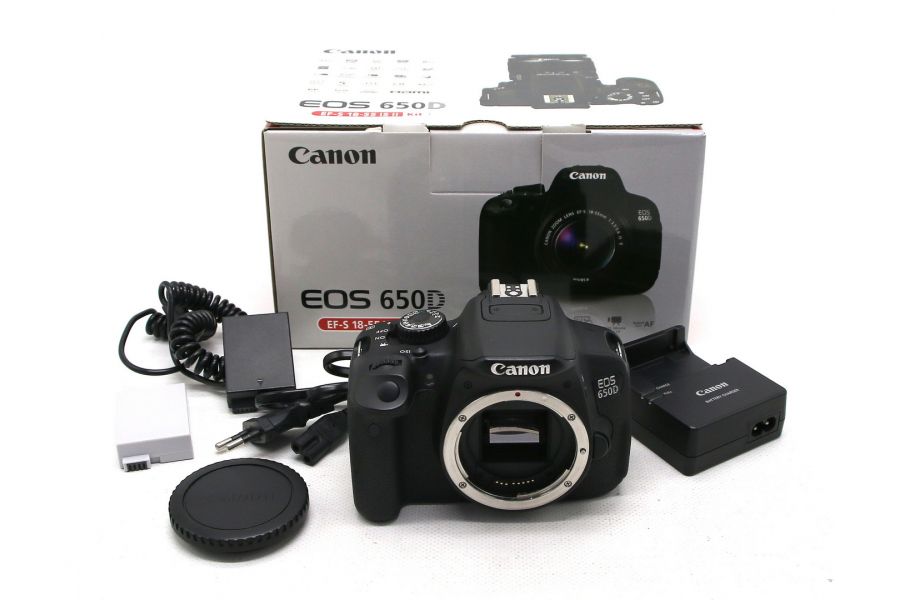 Canon EOS 650D body в упаковке (кадров 1200 кадров)