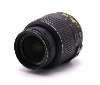 Объектив Nikon 18-55mm f/3.5-5.6G AF-S VR DX Nikkor неисправен