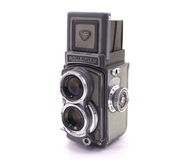 Двухобъективный фотоаппарат Rolleiflex 4x4 Gray Baby