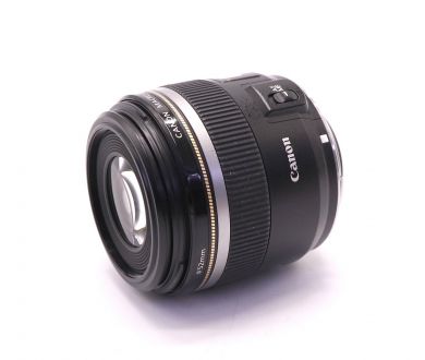 Canon EF-S 60mm f/2.8 Macro USM (Taiwan, 2015)