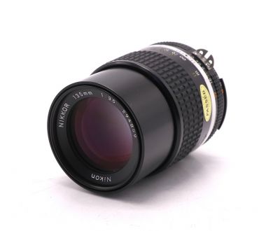 Длиннофокусный объектив Nikon 135mm f/3.5 Nikkor 