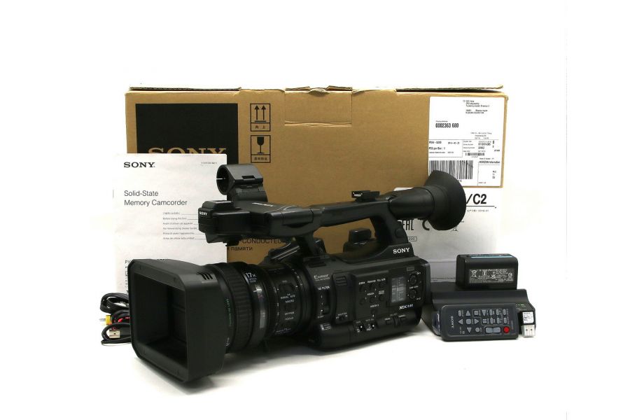 Профессиональная видеокамера Sony PXW-X200