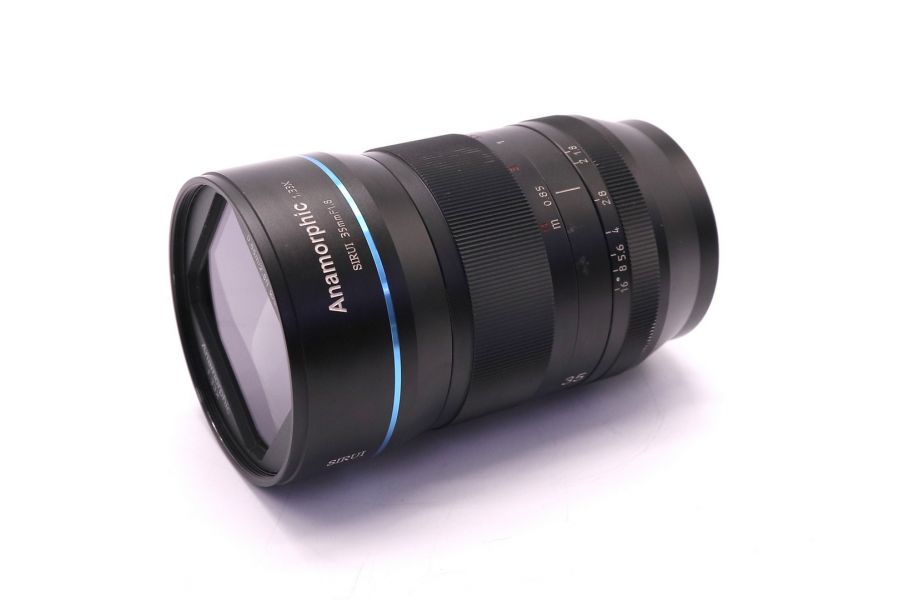 Объектив Sirui 35mm f/1.8 Anamorphic для Micro 4/3