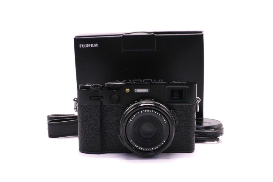 Fujifilm X100 VI в упаковке