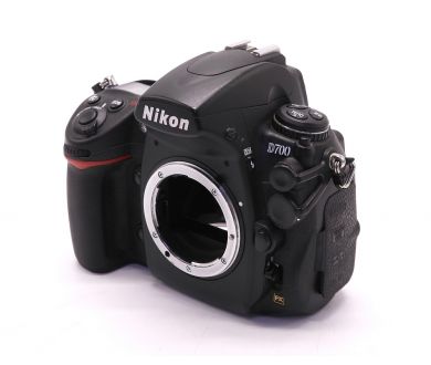 Камера Nikon D700 body (пробег 129880 кадров)