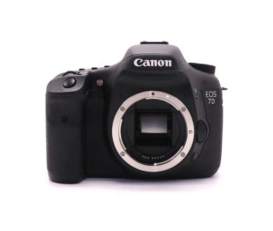 Камера Canon EOS 7D body (пробег 3065 кадров)