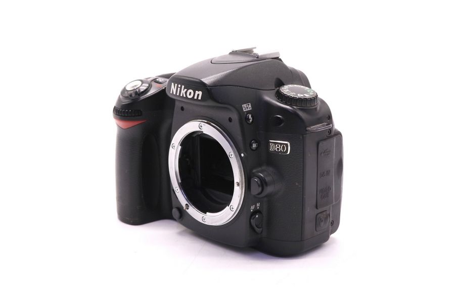 Nikon D80 body (пробег 36700 кадров)