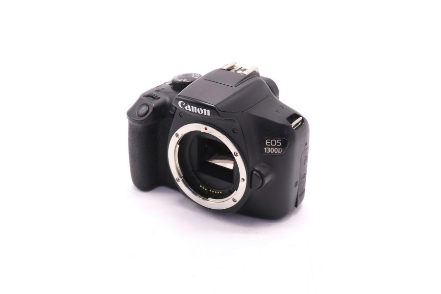 Canon EOS 1300D body (пробег 25135 кадров)