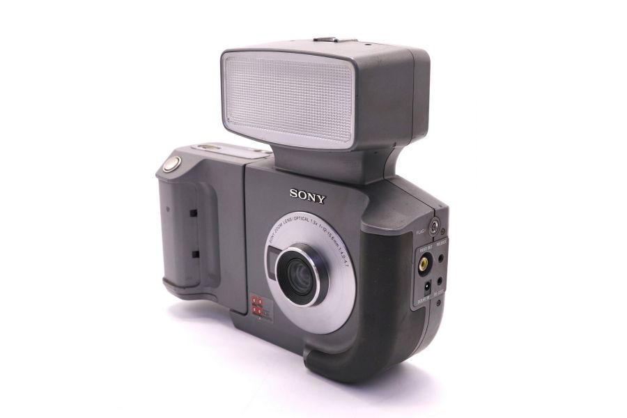 Sony DKC-C21X (Japan, 2000)