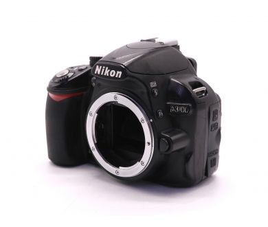 Фотокамера Nikon D3100 body (пробег 57600 кадров)