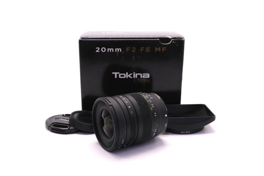 Объектив Tokina FiRIN 20mm F2 FE MF в упаковке