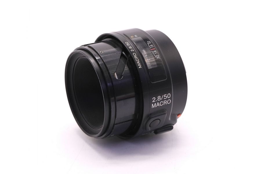 Компактный объектив Sony 50mm f/2.8 Macro (Япония)