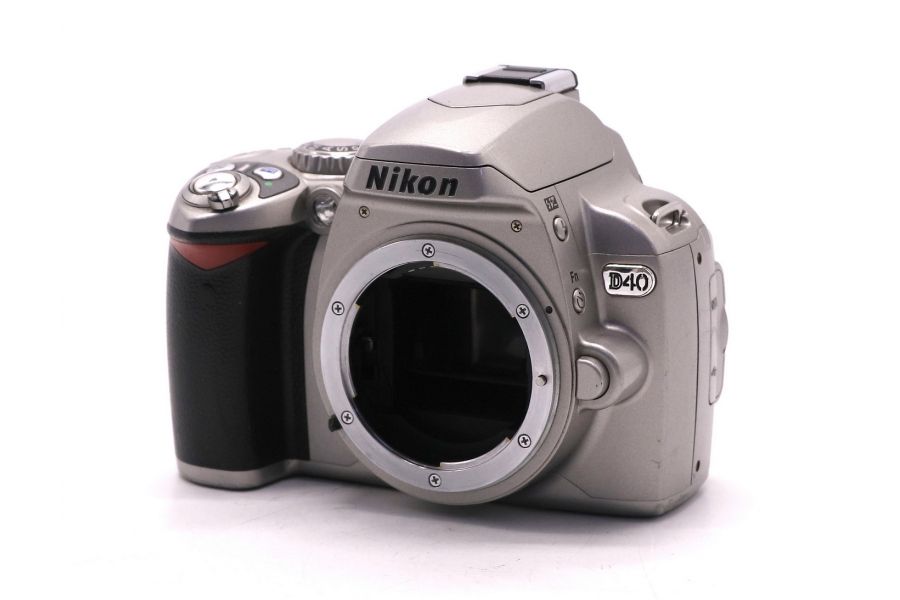 Фотокамера Nikon D40 body (пробег 21425 кадров)