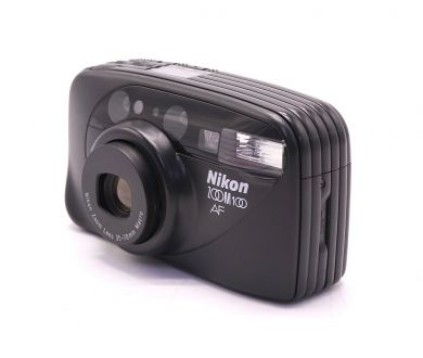 Nikon zoom 100 AF Quartz Date