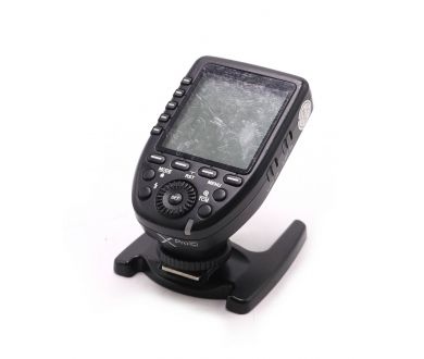 Радиосинхронизатор Godox Xpro-C для камер Canon