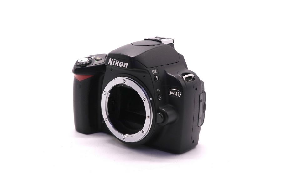 Фотокамера Nikon D40 body (пробег 11800 кадров)
