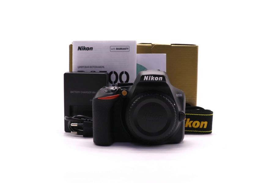 Камера Nikon D3500 body в упаковке (пробег 16575 кадров)