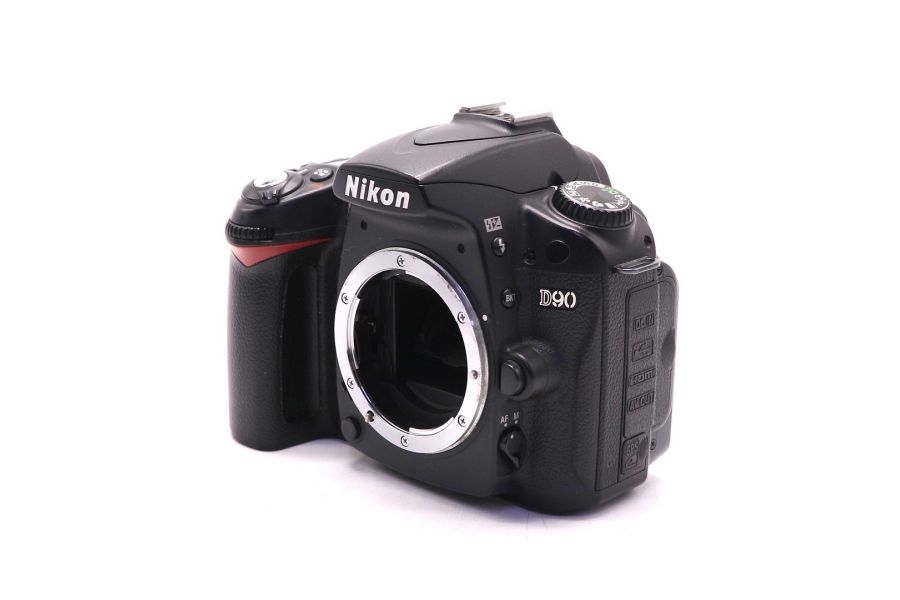 Фотокамера Nikon D90 body (пробег 8395 кадров)