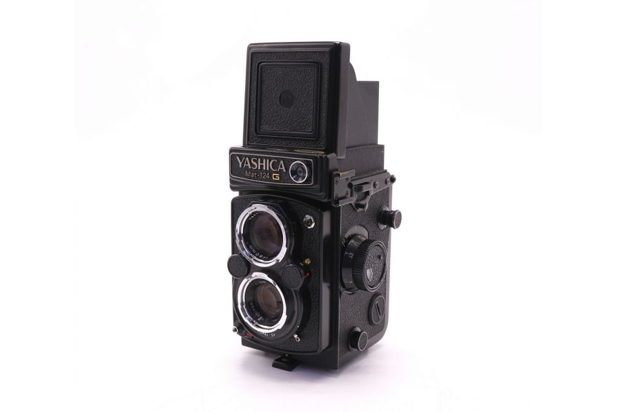 Yashica Mat-124 G (Japan, 1980г.)