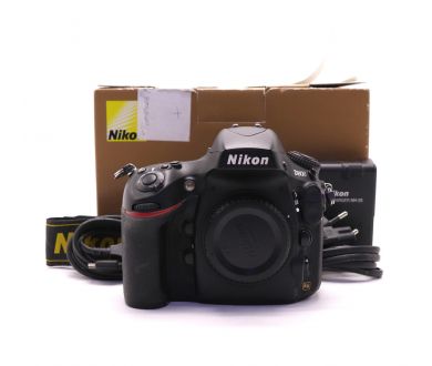 Nikon D800 body в упаковке (пробег 6220 кадров)