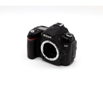 Фотоаппарат Nikon D90 body (пробег 44090 кадров)