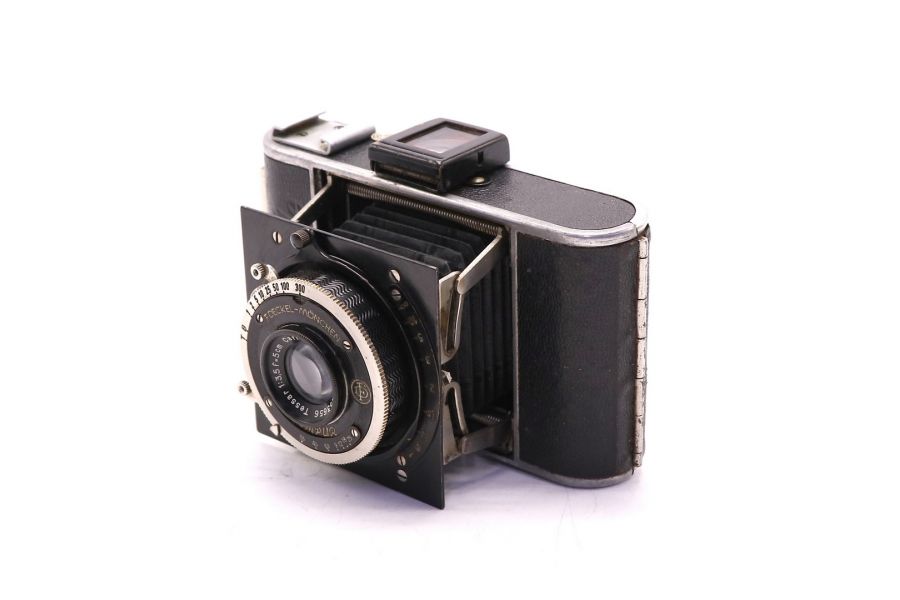 Korelle (3x4) складной среднеформатный фотоаппарат