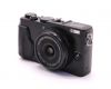 Компактная цифровая камера Fujifilm X70 в упаковке 