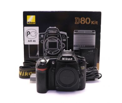 Nikon D80 body в упаковке (пробег 125700 кадров)