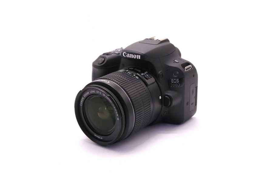 Canon EOS 200D kit (пробег 13655 кадров)