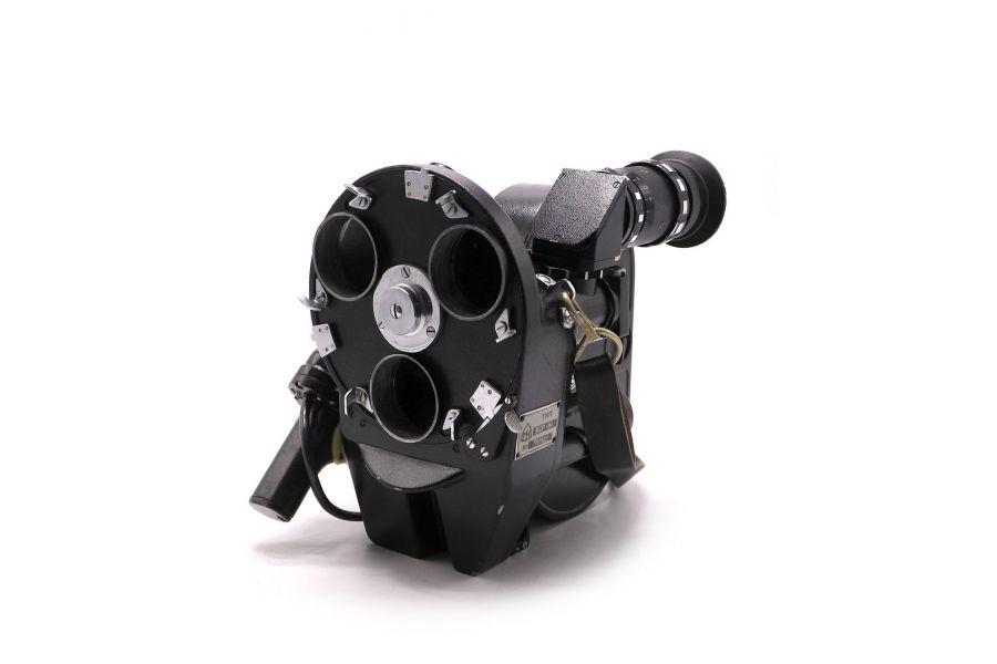 Советская кинокамера Конвас-Автомат 1КСР-1М body