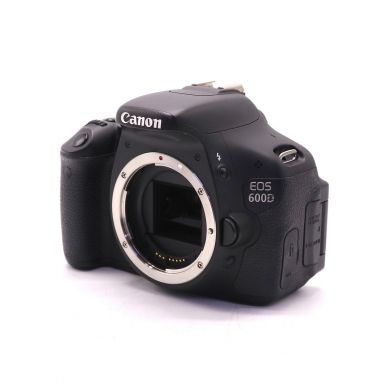 Canon EOS 600D body (пробег 14245 кадров)