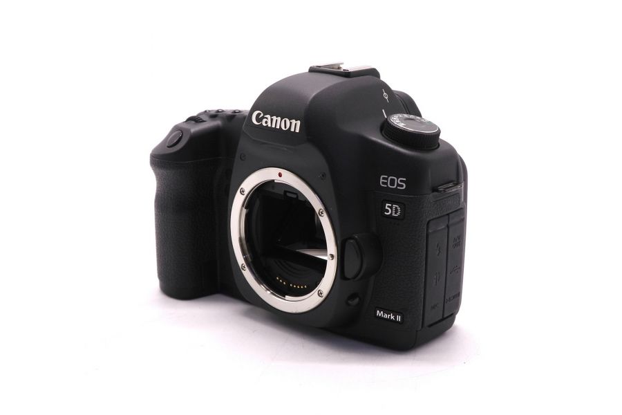 Canon EOS 5D Mark II body (пробег 9450 кадров)