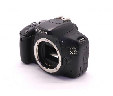 Canon EOS 550D body (пробег 34720 кадров)