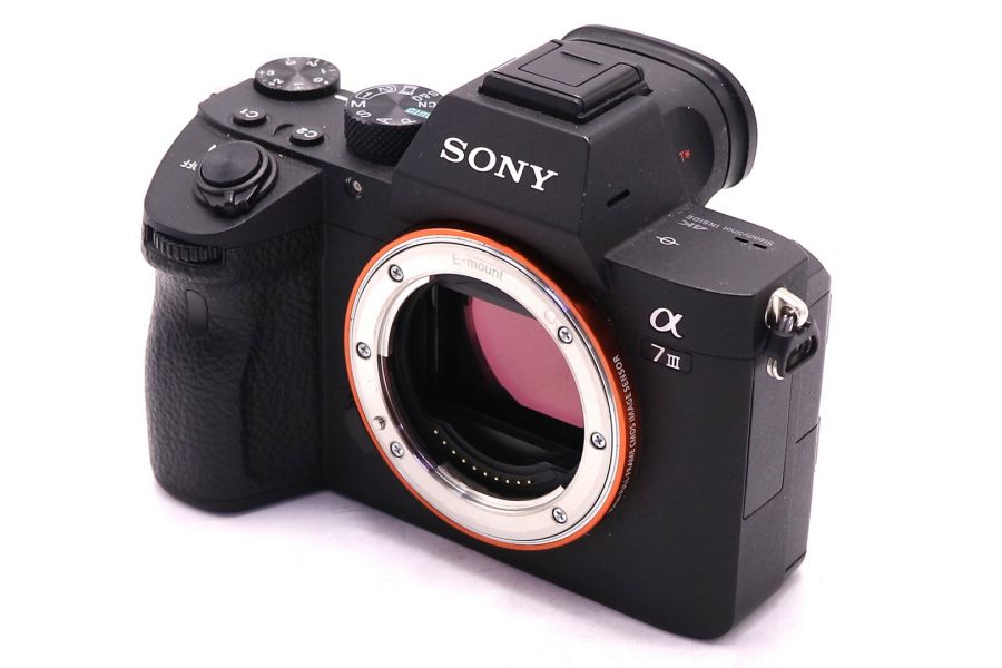 Фотокамера Sony A7III ILCE-7M3 body (пробег 2910 кадров)