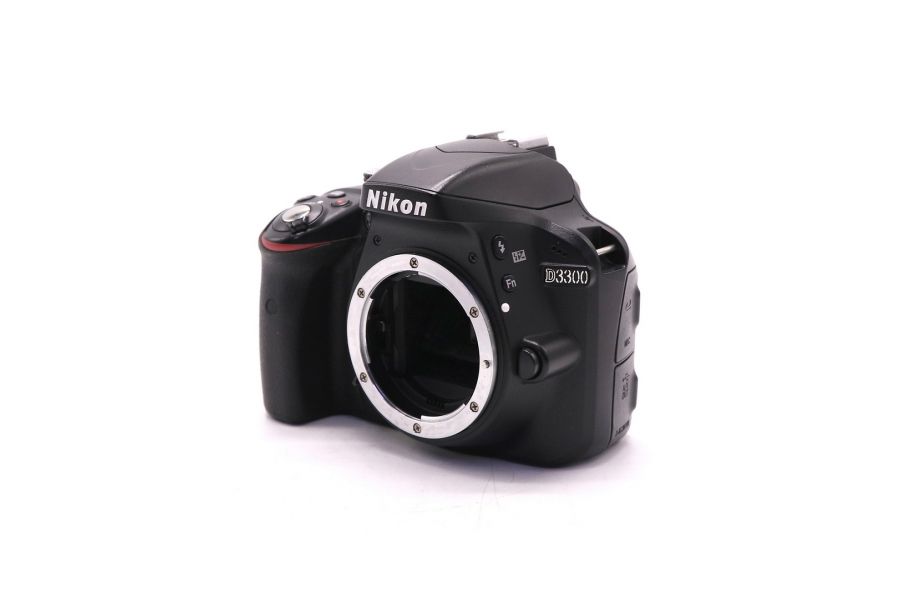 Камера Nikon D3300 body (пробег 8450 кадров)