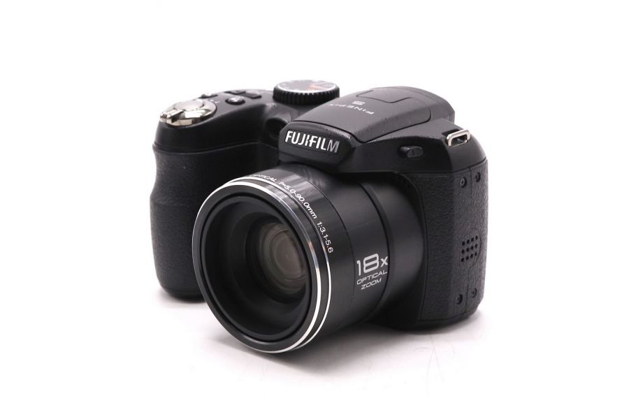 Компактная фотокамера Fujifilm FinePix S2950
