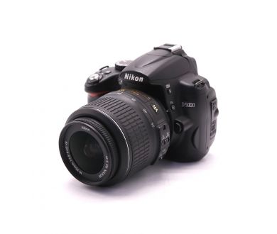 Фотоаппарат Nikon D5000 kit (пробег 7300 кадров)