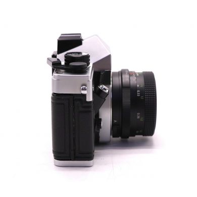 Малоформатная зеркальная камера Praktica MTL 5B