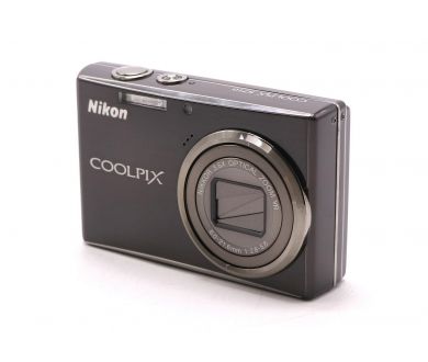 Компактная цифровая камера Nikon Coolpix S710