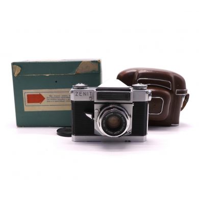 Редкость, малоформатная зеркальная камера Зенит-5