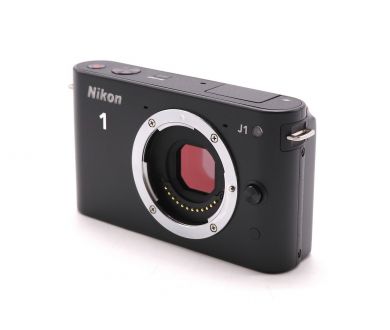Компактный Nikon 1 J1 body (пробег 95 кадров)