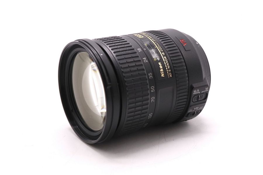 Цифровой Nikon 18-200mm f3.5-5.6G ED AF-S VR DX Nikkor