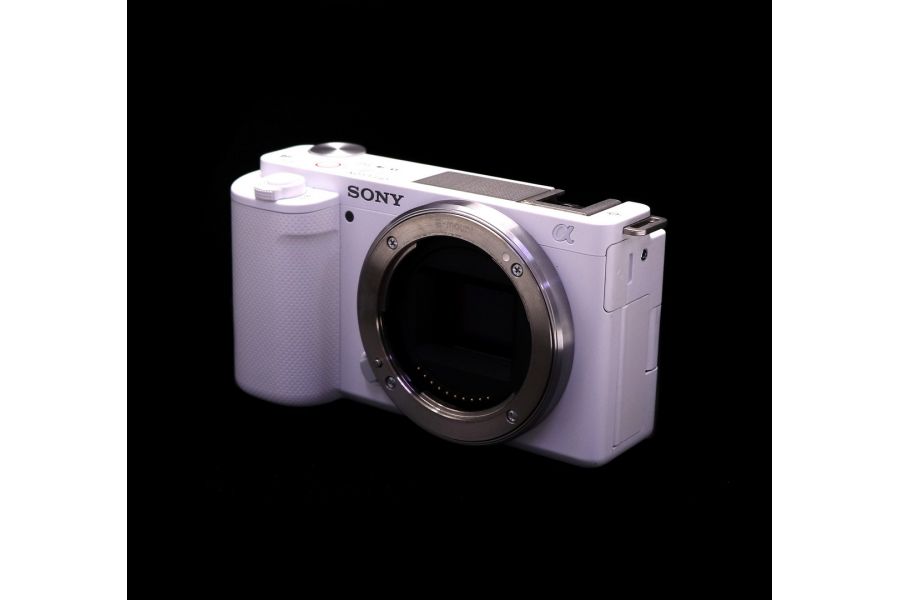 Фотокамера компактная Sony ZV-E10 body (пробег 1580 кадров)