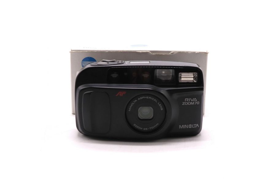 Minolta Riva Zoom 70 в упаковке